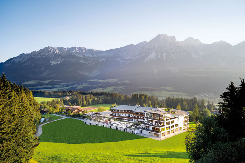 Der Kaiserhof besticht durch seine einzigartige Lage mit 360°-Panorama.