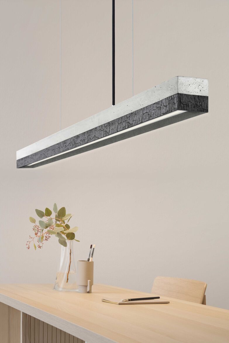 Ein Sprichwort sagt, das Leben sei Kunst, man solle es in Farbe leben. Mit den neuen Varianten der «Gantlights C-Serie» lässt sich jetzt jeder Farbton aus der RAL-Palette ins Zuhause holen. www.gantlights.com